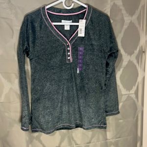 Woman’s pajama shirt, with tags